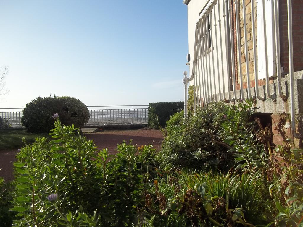 Villa Les Dunes Saint-Jean-le-Thomas Exterior photo