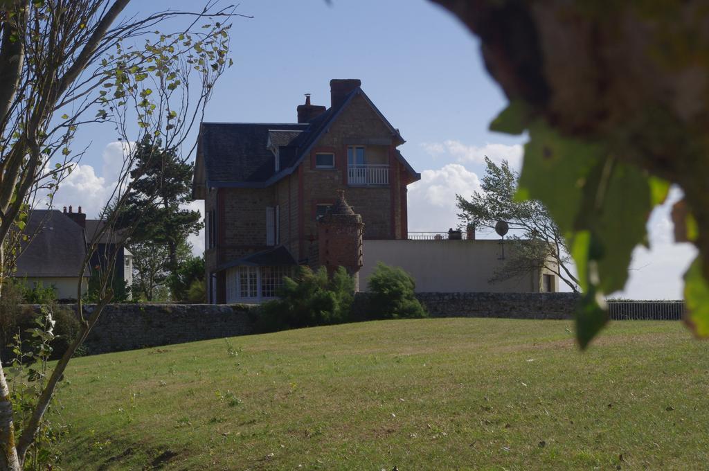Villa Les Dunes Saint-Jean-le-Thomas Exterior photo
